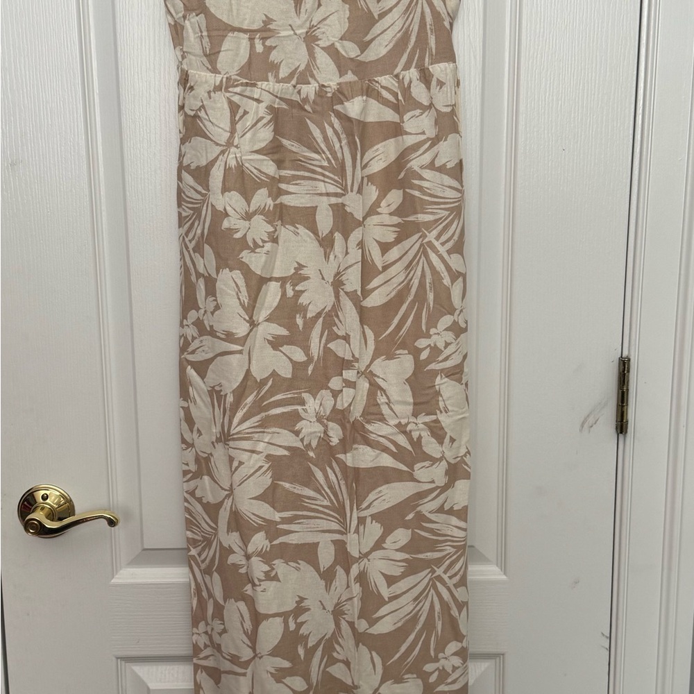 Monteau Beige and White Floral Dress